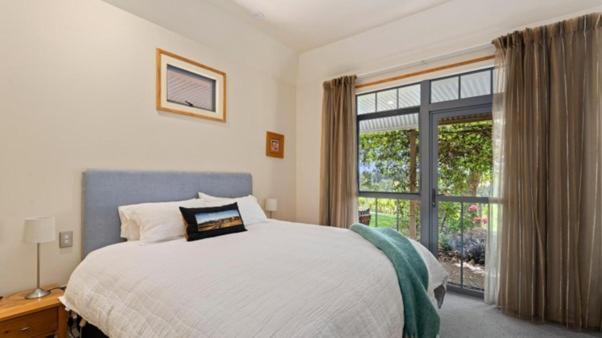 Hawkdun Rise Vineyard & Accommodation อเล็กซานดรา ภายนอก รูปภาพ