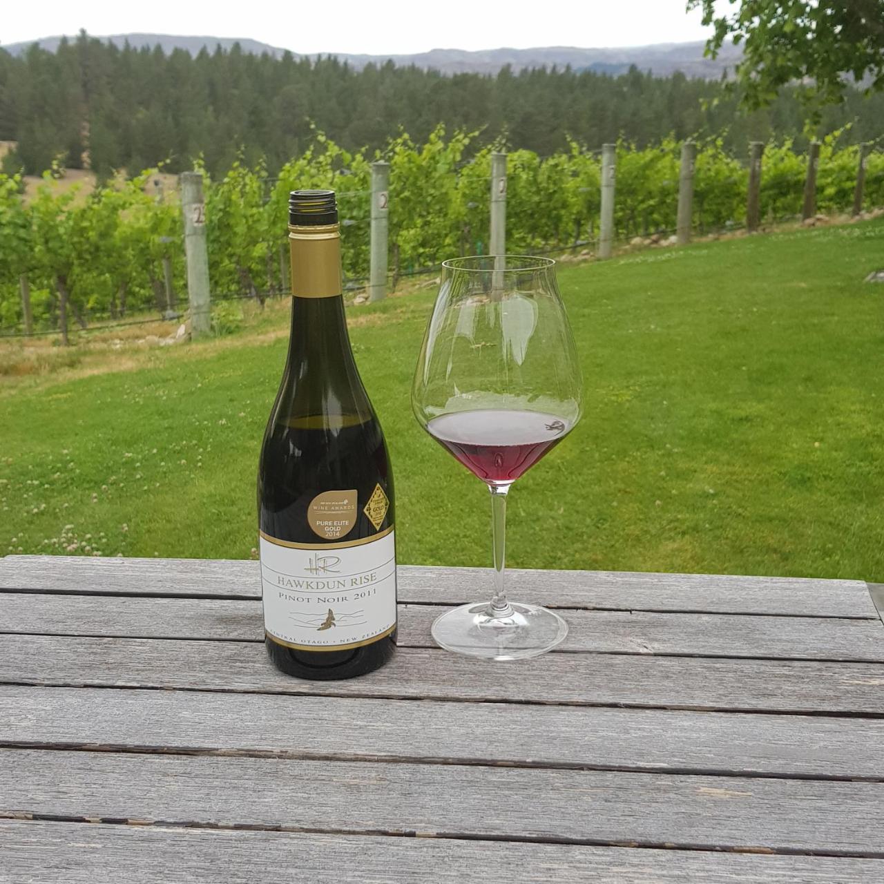 Hawkdun Rise Vineyard & Accommodation อเล็กซานดรา ภายนอก รูปภาพ